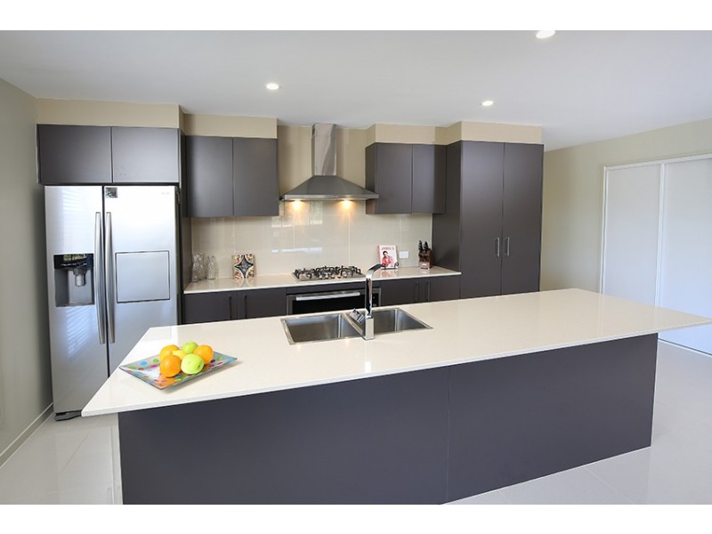 4 Harrier Crescent, Peregian Springs QLD 4573