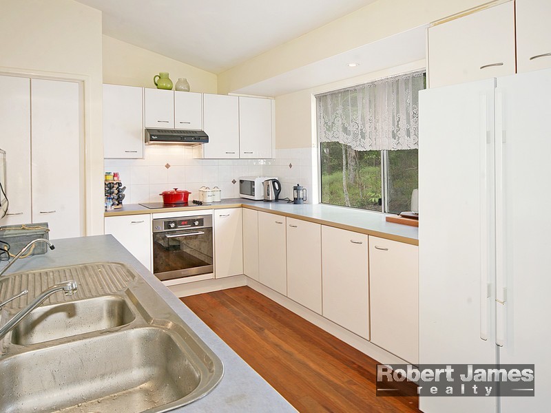 37 Calty Close, Doonan QLD 4562