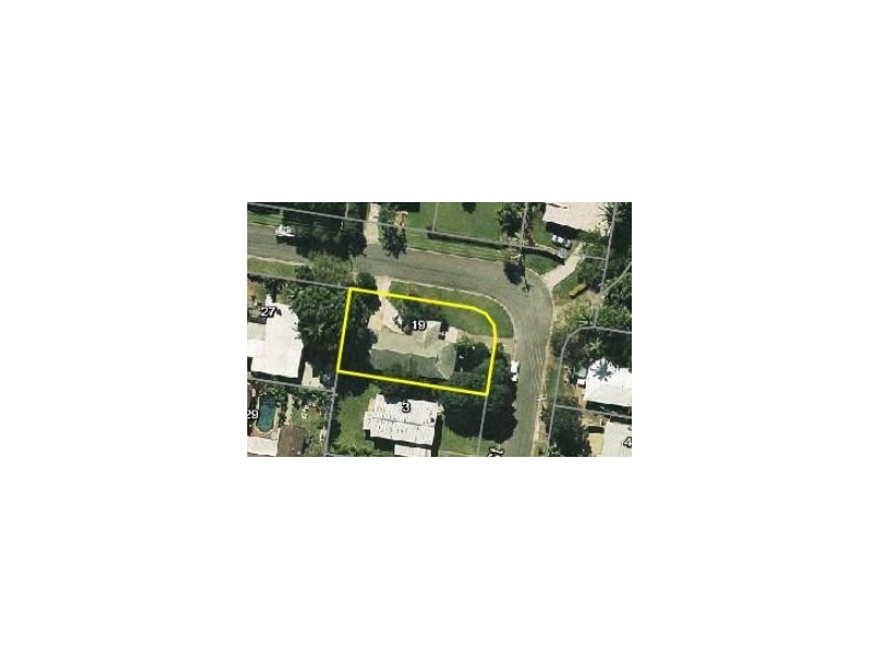 19 Lewis Street, Tewantin QLD 4565