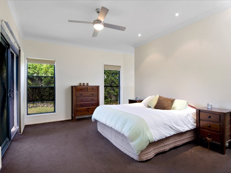 8 Shoal Court, Peregian Springs QLD 4573