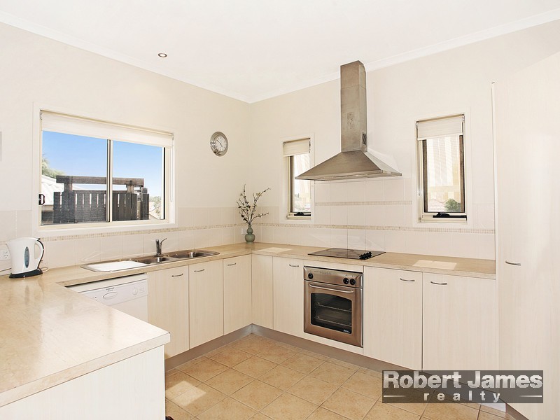 14 Yarran Road, Peregian Springs QLD 4573