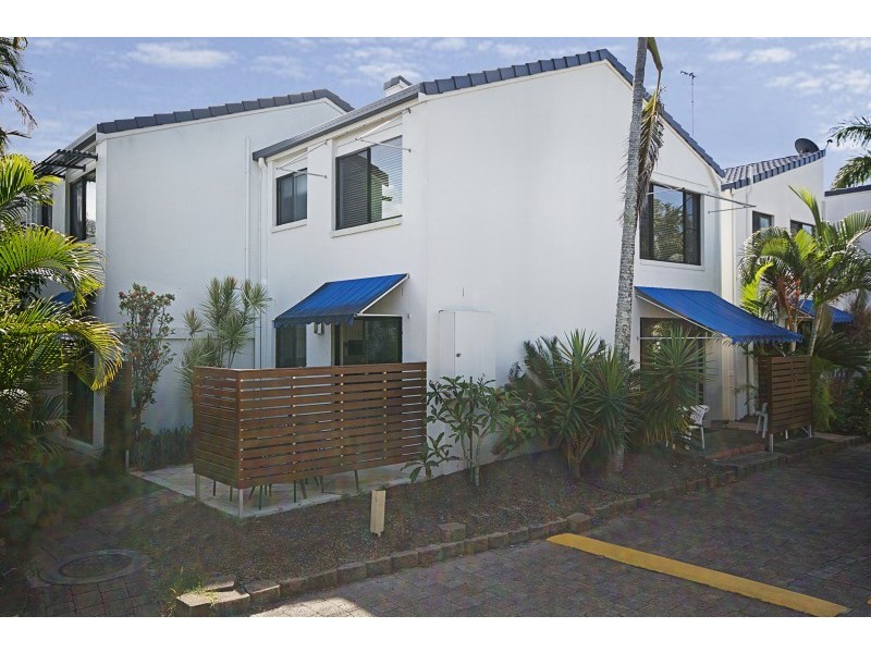 Unit 4, 272 Weyba Road, Noosaville QLD 4566