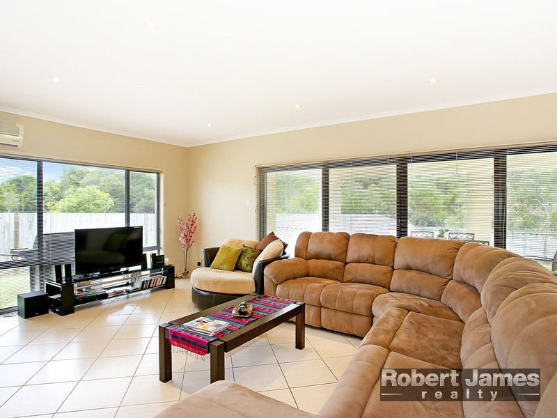 5 Eagleford Court, Peregian Springs QLD 4573