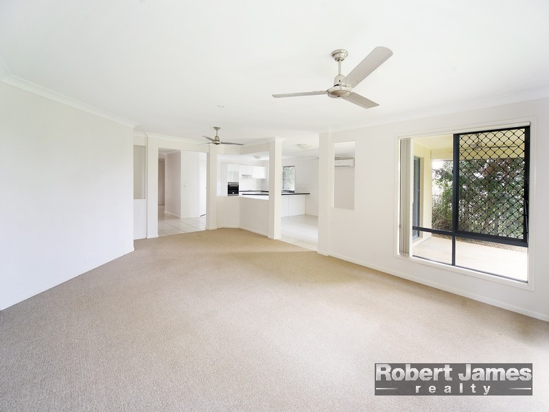 24 Kensington Drive, Cooroy QLD 4563