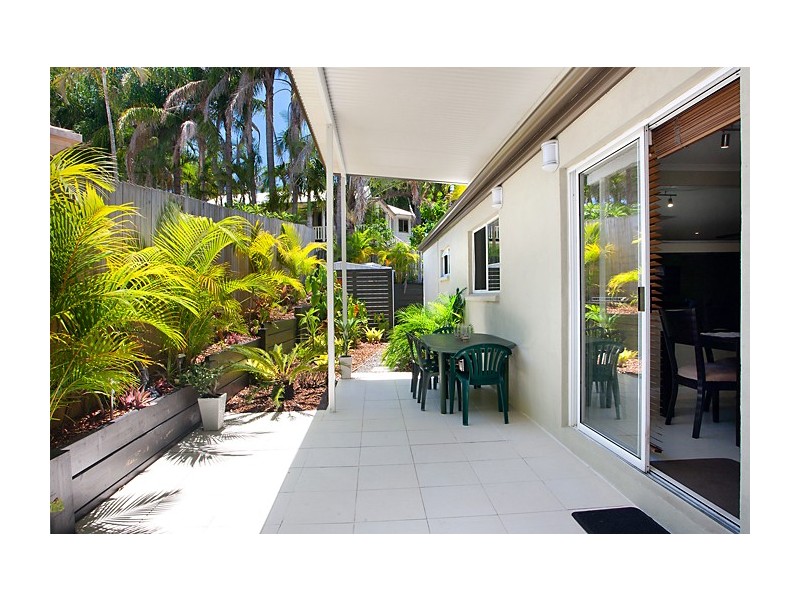 9 Victory Crescent, Sunrise Beach QLD 4567