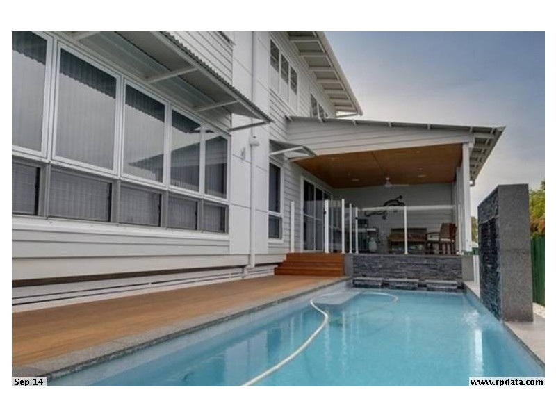 37 Dicky Beach Close, Dicky Beach QLD 4551