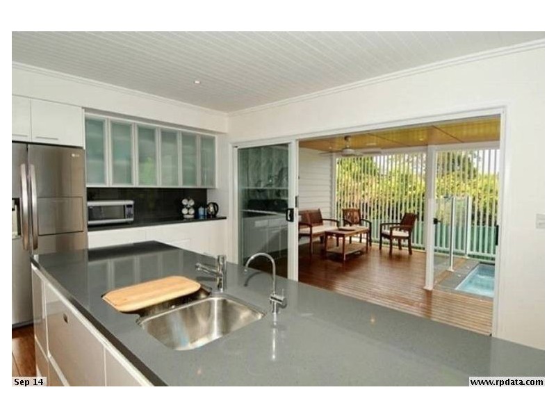 37 Dicky Beach Close, Dicky Beach QLD 4551