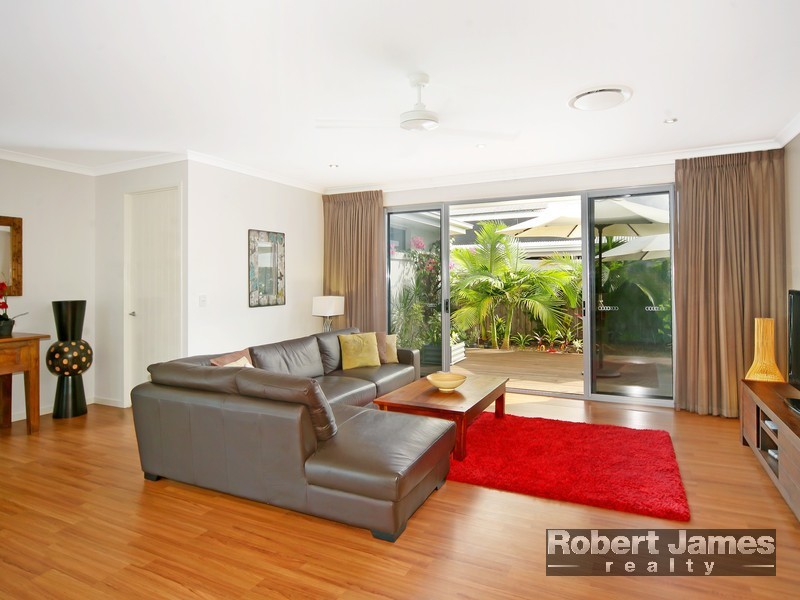 14 Attenuatta Place, Noosaville QLD 4566