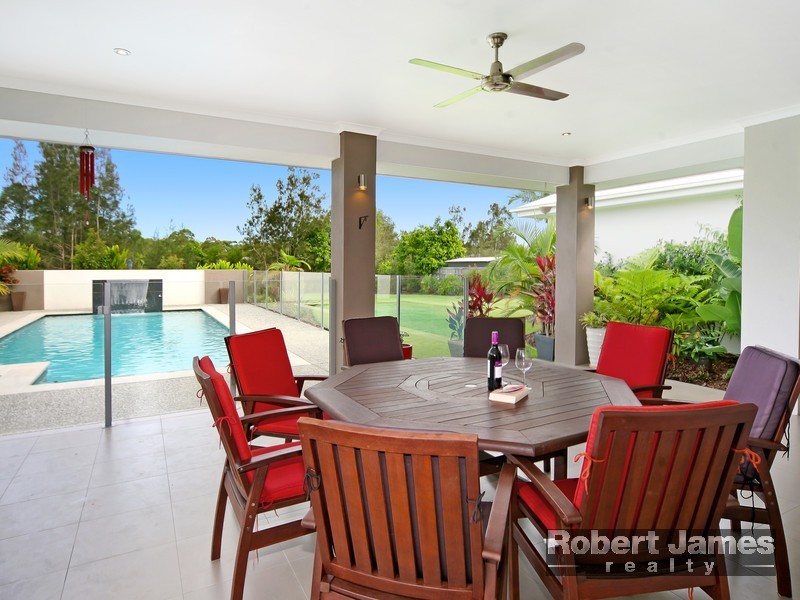 14 Attenuatta Place, Noosaville QLD 4566