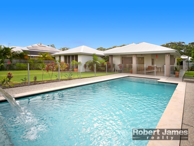 14 Attenuatta Place, Noosaville QLD 4566