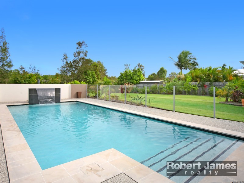 14 Attenuatta Place, Noosaville QLD 4566