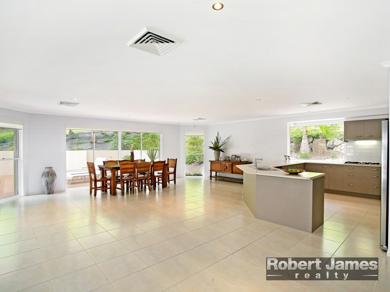 1 Orchard Grove, Doonan QLD 4562