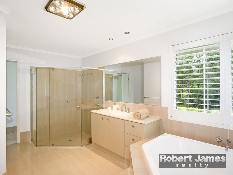 1 Orchard Grove, Doonan QLD 4562