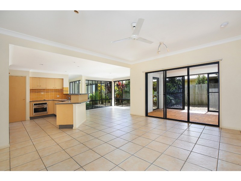 7 Longwood Dve, Peregian Springs QLD 4573