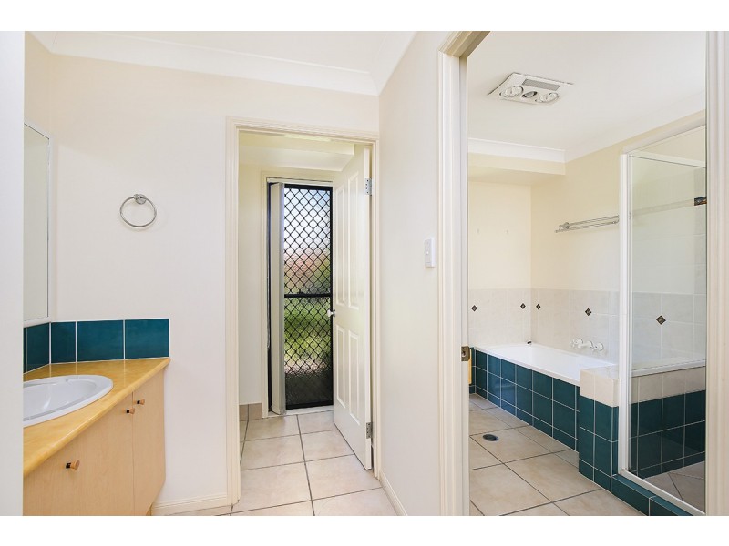 7 Longwood Dve, Peregian Springs QLD 4573