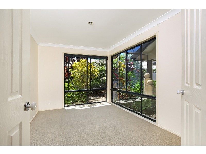 7 Longwood Dve, Peregian Springs QLD 4573