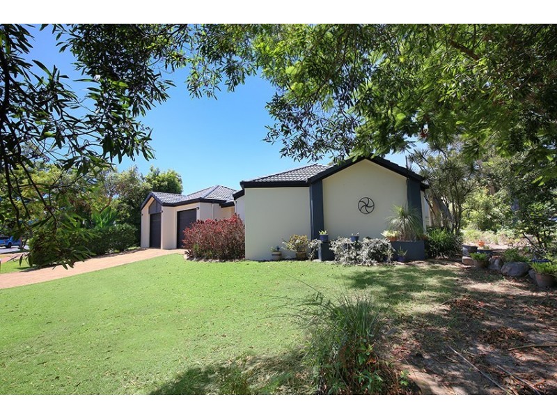 7 Longwood Dve, Peregian Springs QLD 4573