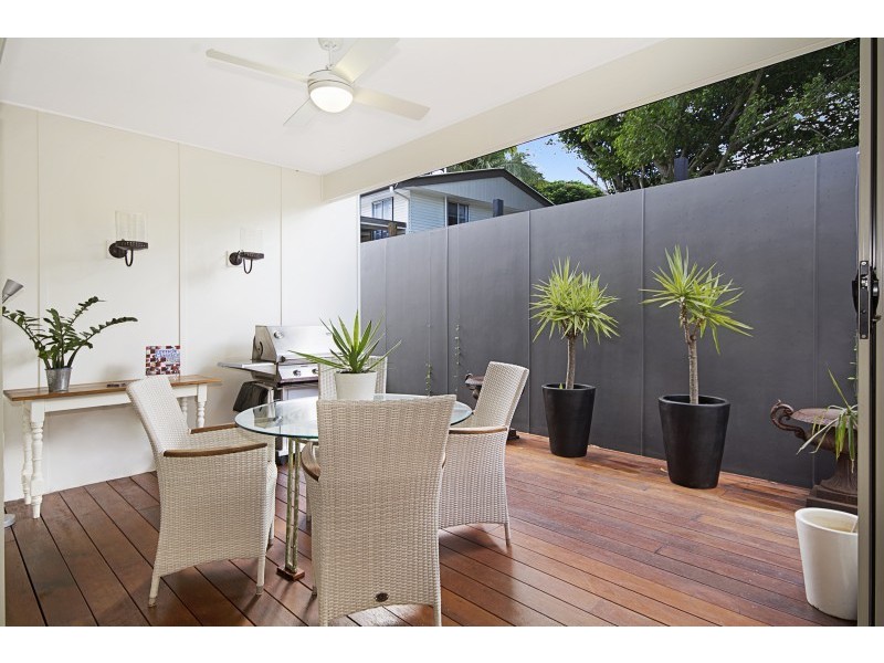29 Hendry Street, Tewantin QLD 4565
