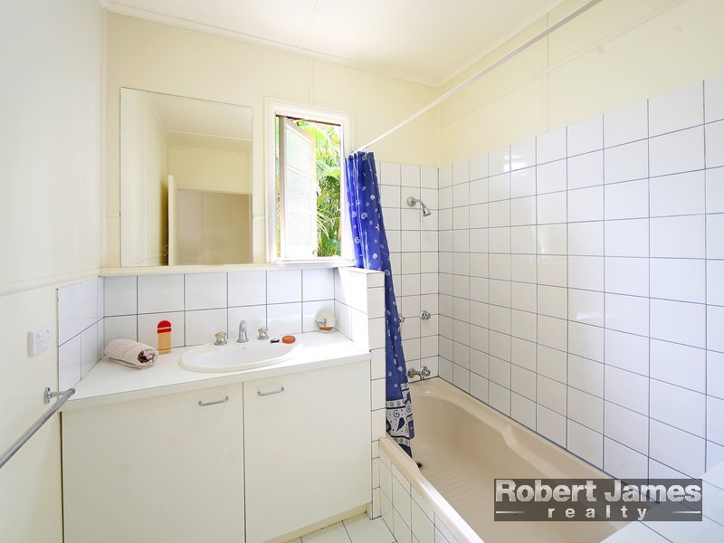 2 Joyce St, Tewantin QLD 4565