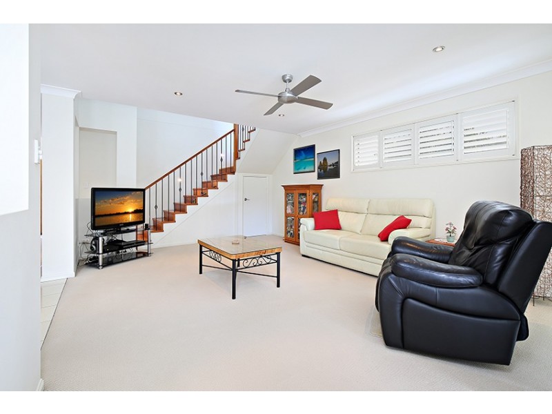 5 Ironhurst Pl, Peregian Springs QLD 4573