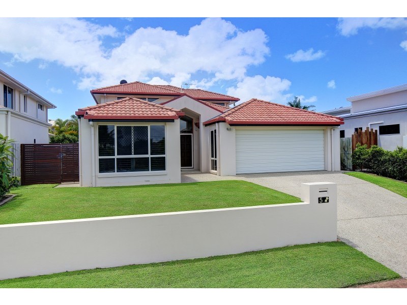 5 Ironhurst Pl, Peregian Springs QLD 4573
