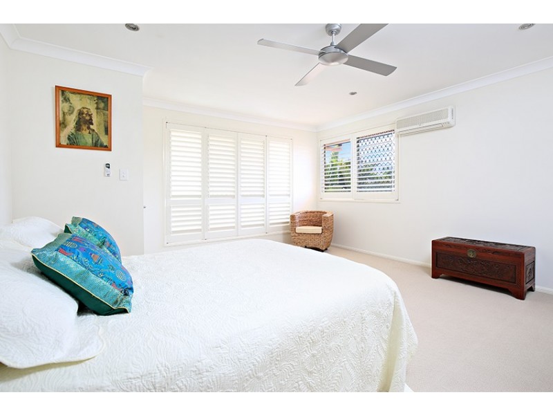 5 Ironhurst Pl, Peregian Springs QLD 4573