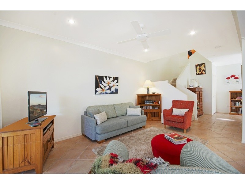 1/3 Ketch Place, Noosa Waters QLD 4566