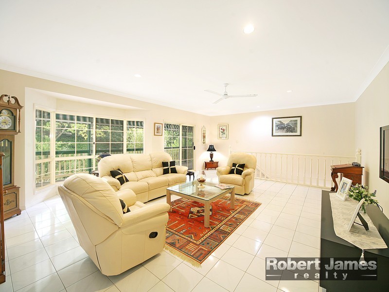 14 Bond Court, Doonan QLD 4562
