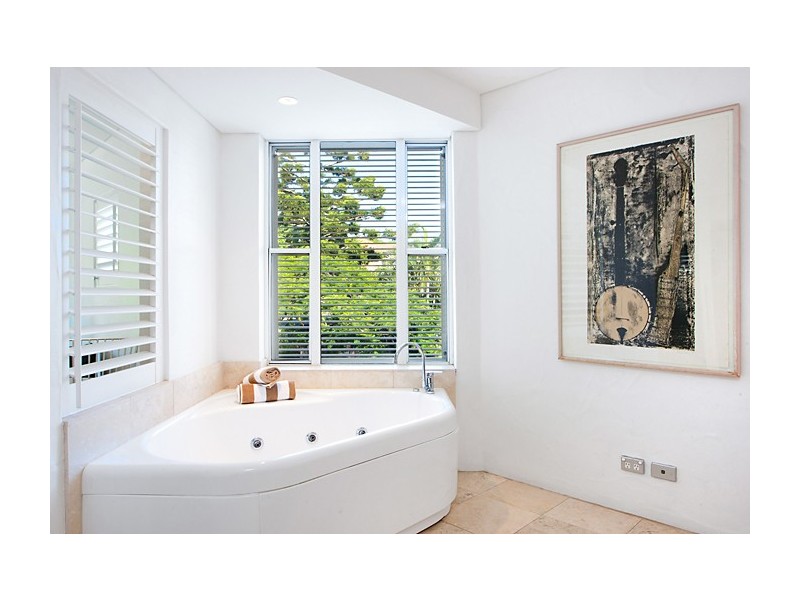 318/16 Noosa Drive, Noosa Heads QLD 4567