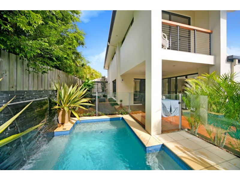 9 Pennant Court, Peregian Springs QLD 4573