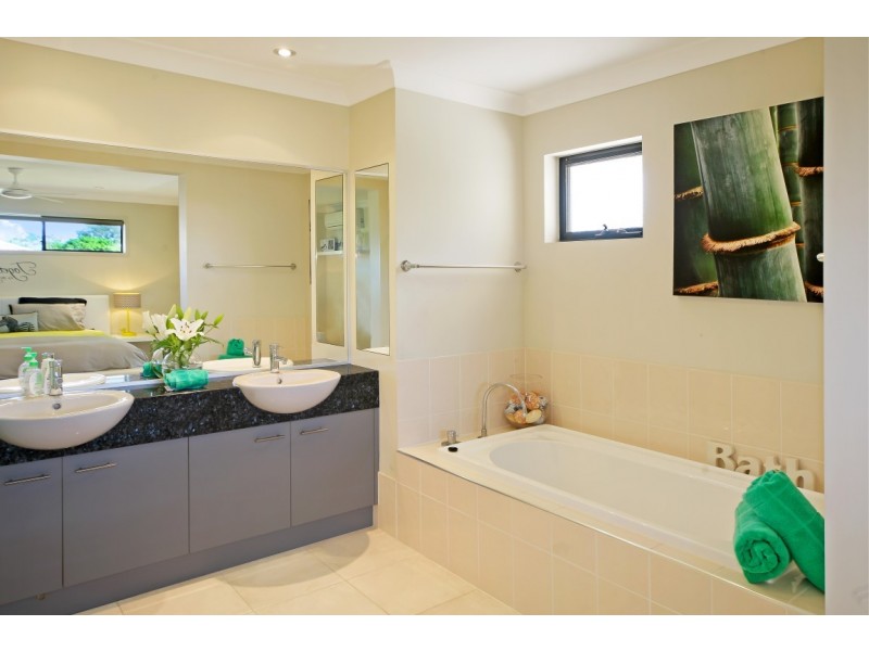 9 Pennant Court, Peregian Springs QLD 4573