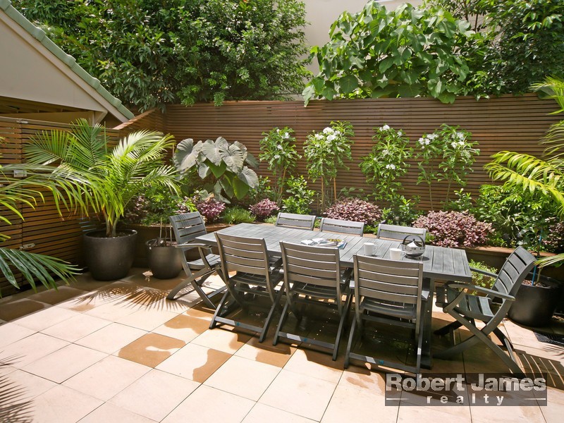 1/15 Solway Drive, Sunshine Beach QLD 4567