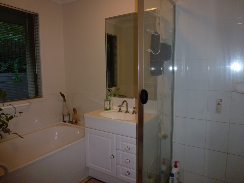 28 Kensington Drive, Cooroy QLD 4563