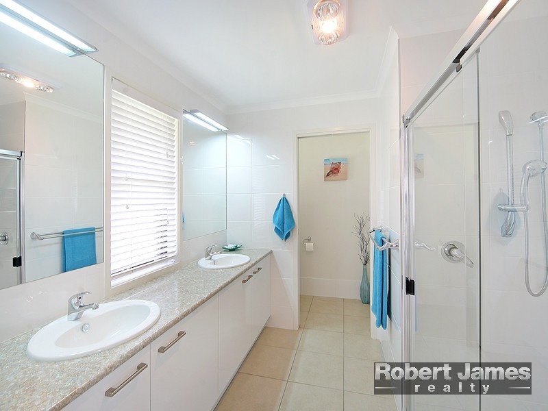5 Lindfield Circuit, Noosaville QLD 4566