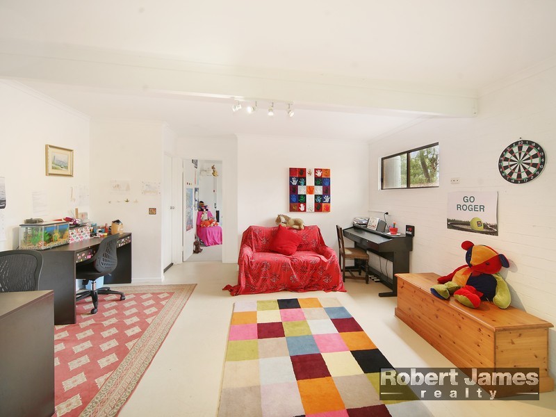 68 Redwood Road, Doonan QLD 4562