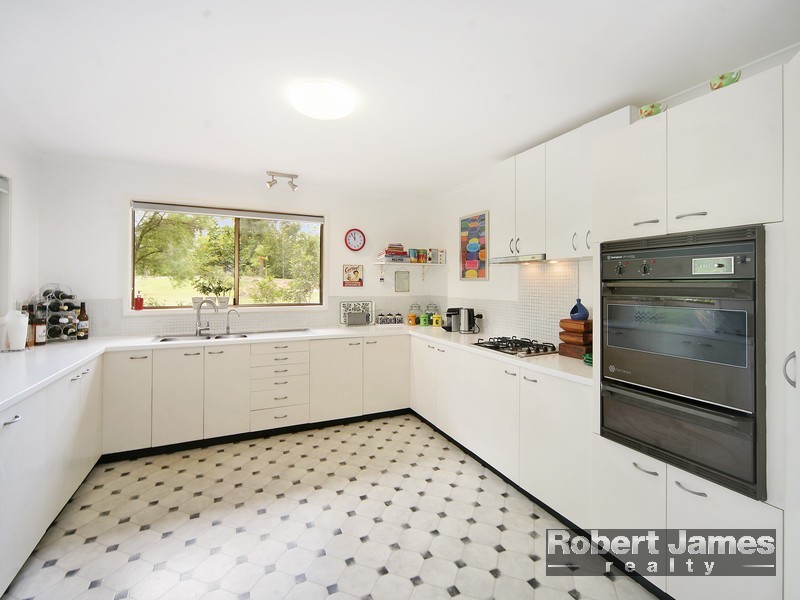 68 Redwood Road, Doonan QLD 4562