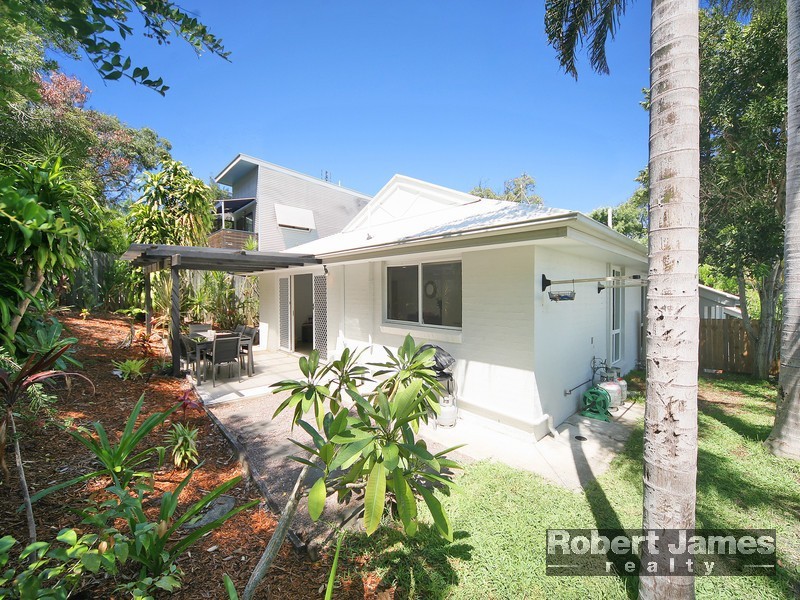 2/7 Hill Street, Sunshine Beach QLD 4567