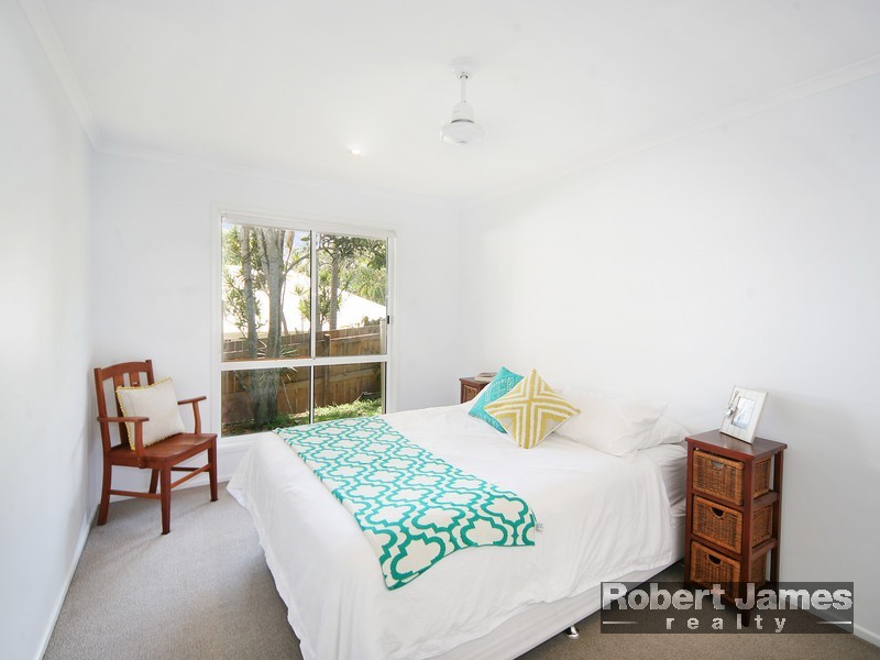 2/7 Hill Street, Sunshine Beach QLD 4567