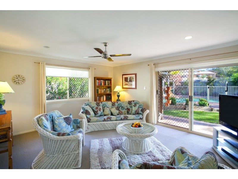 44 Seacove Court, Noosa Waters QLD 4566