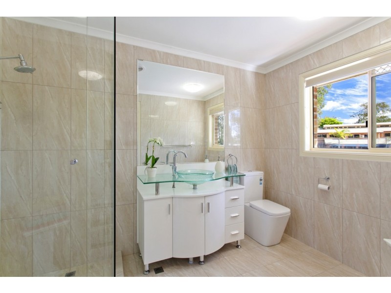 44 Seacove Court, Noosa Waters QLD 4566