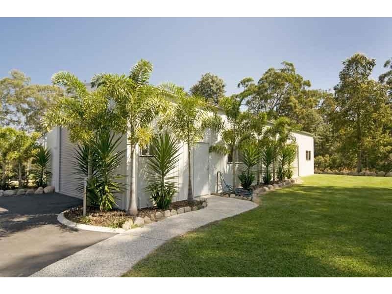 81 Edington Drive, Cooroibah QLD 4565