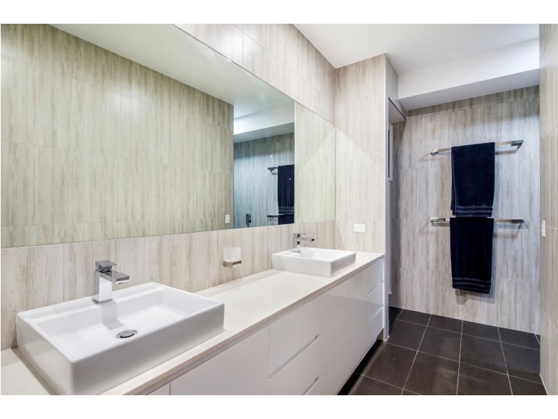 3 Sanctuary Grove Drive, Buderim QLD 4556