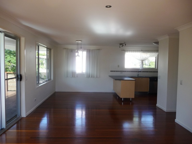 40 Hay Street, Tewantin QLD 4565