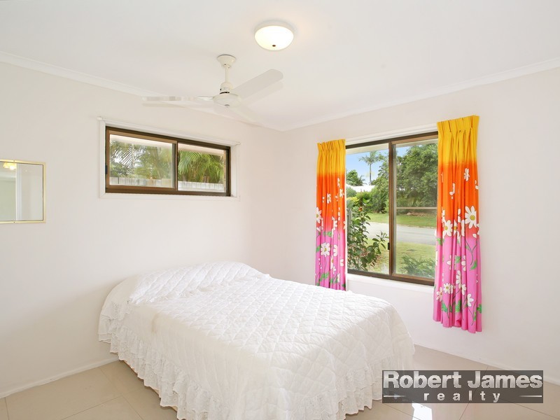 10 Linksland Street, Tewantin QLD 4565