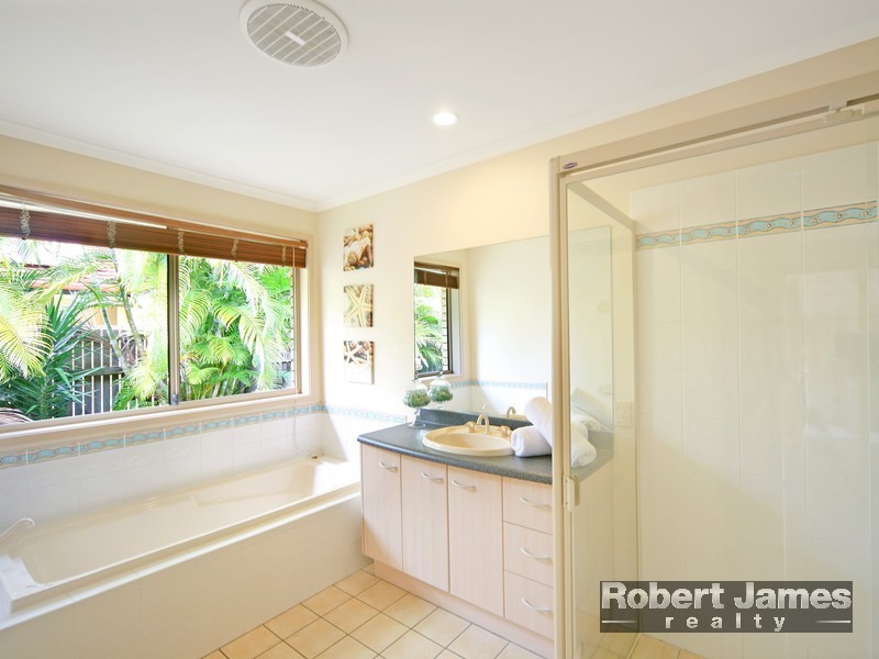 15 Tedford Drive, Tewantin QLD 4565