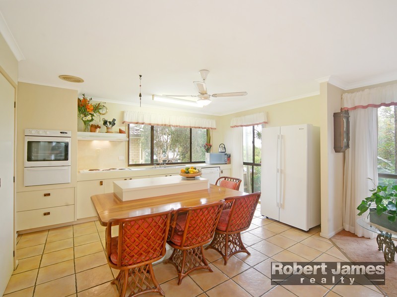 26 Ray Street, Sunshine Beach QLD 4567