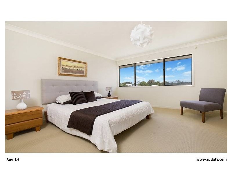 134 The Avenue, Peregian Springs QLD 4573