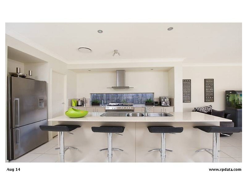 134 The Avenue, Peregian Springs QLD 4573