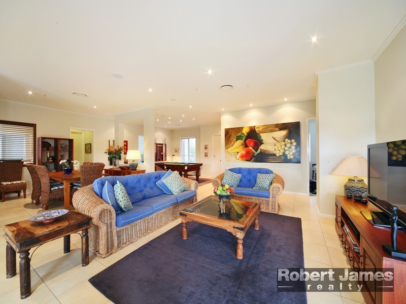 17 Aspera Place, Noosaville QLD 4566