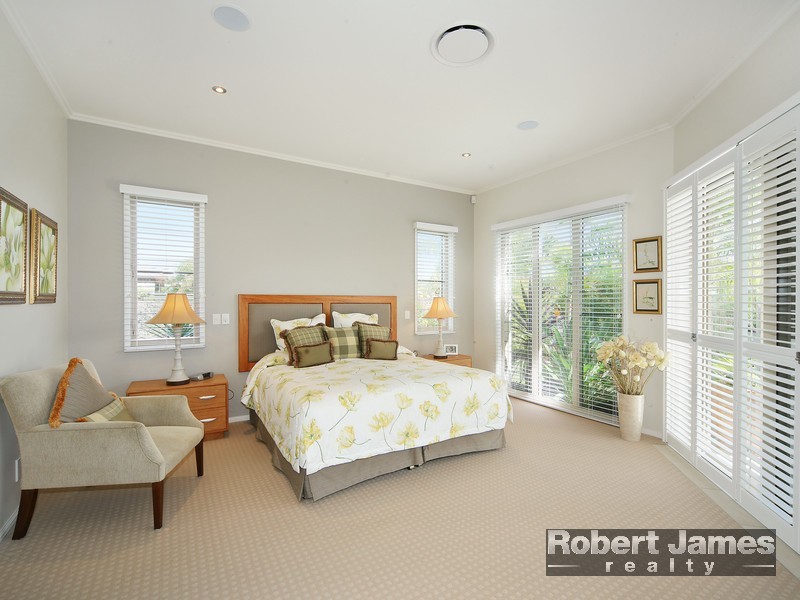 17 Aspera Place, Noosaville QLD 4566